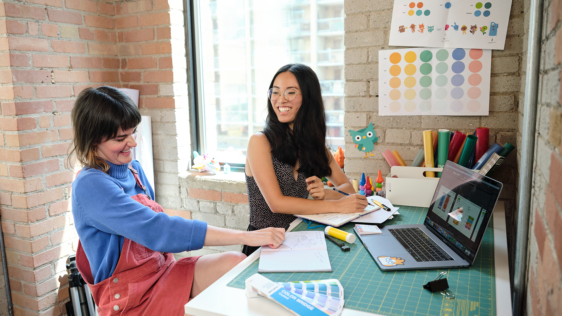 Sago Mini employees Sarah and Deshi